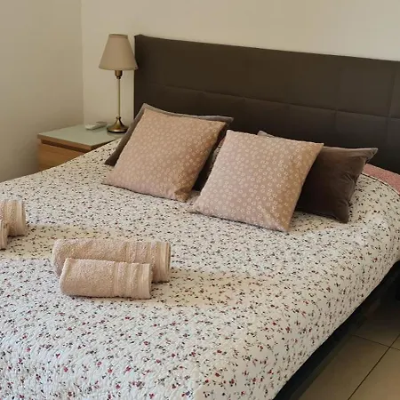 Gli Ulivi Chalten Apartamento Perledo